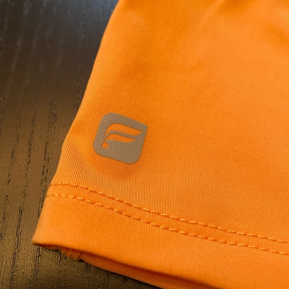 Fabletics tank top - Picture 4 of 5